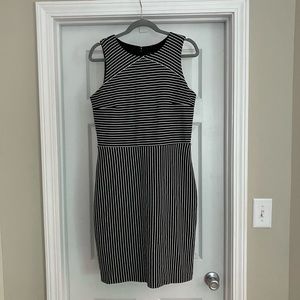 Banana Republic fitted black and white stripe dress size 10